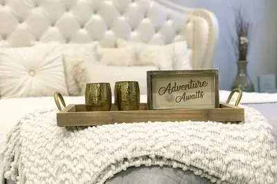 Image de Zen Mountain Studio, 2 king & 1 full beds