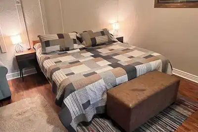 Image de Cozy studio on the Boise Bench, near airport.