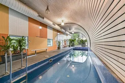 Image de Melbourne Cbd 2br Apt with Pool & Gym Access
