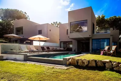 Image de Villa en bord de mer à Vasilikos avec piscine