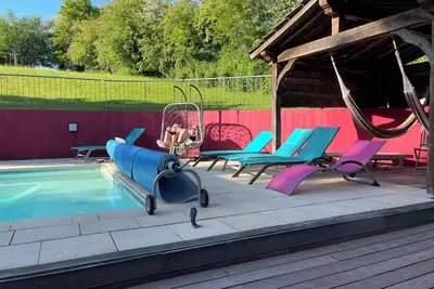 Image de Spacious 7-bedroom farmhouse in delightful Bertrix with WiFi