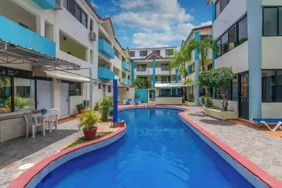 Image de Inexpensive 3-bedroom guest-friendly condo in central Sosua. Adults only