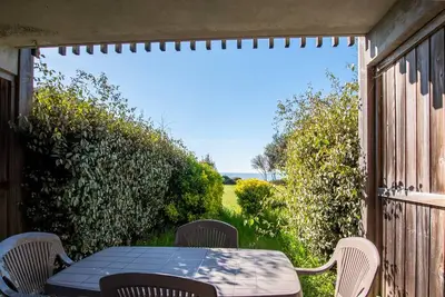 Image de Studio meublé 4 pers. avec terrasse et parking, proche plage