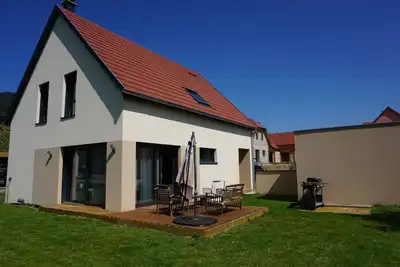 Image de Entre vignes et châteaux - grande maison au calme