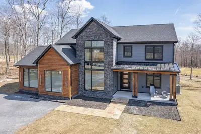 Image de New! Legacy: Lake Area, Hot Tub, Indoor Pool!