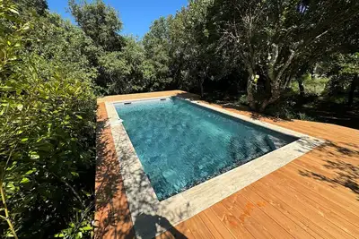 Image de Chemin de Ronze - Maison au calme avec piscine