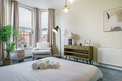 Image de Pass the Keys | Luxury 2 Bed | Next to City Centre | Queens Uni