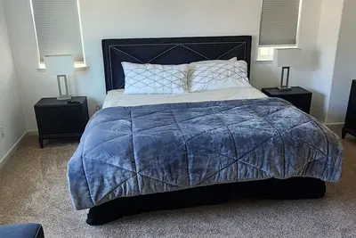 Image de Suburban Oasis! ! ! !