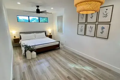 Image de Secure Cozy Tiny Home Central Houston