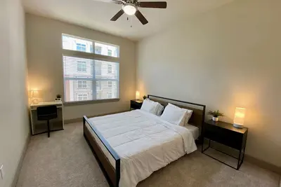 Image de Vargos Longterm Gym pool 2b2b King fully equipped