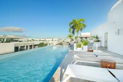 Image de Stylish 2Bd Condo, Rooftop Oasis in Playa del Carmen