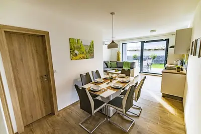 Image de Two Bedroom Apartment Jeruzalem with Terrace