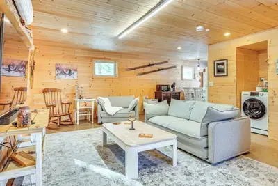 Image de Hiking & Snowmobile Trails On-Site: Alton Retreat!