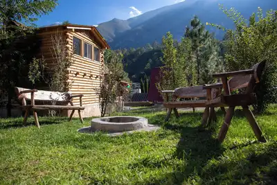 Image de Beautiful mountain cabin