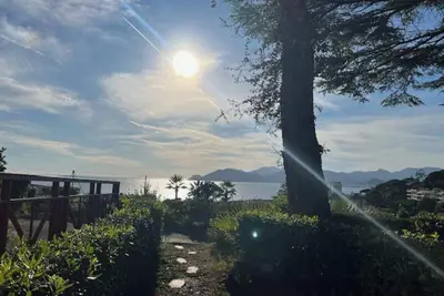 Image de Appartement pour 4 avec vue mer, piscine, et pkg