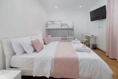 Image de Lovely Rooms by Rentbeat