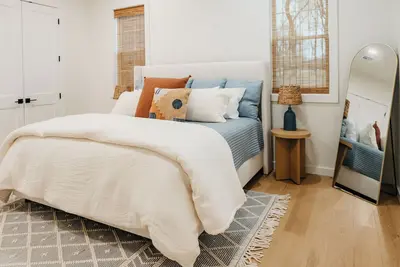 Image de LakeItToTheLimit - New 4-bedroom, 4. 5 bathroom home in Eufaula's Patriot Pointe