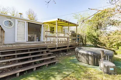 Image de Mobile Home O'Hara 884t - Vacances en Famille : Piscines Partagées & Proche de Sarlat