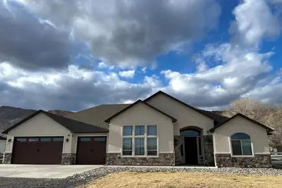 Image de Gorgeous tranquil 4br Palisade home on peach orchard w/incredible mountain views