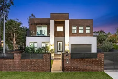 Image de Enough room for all of the family and a few more!