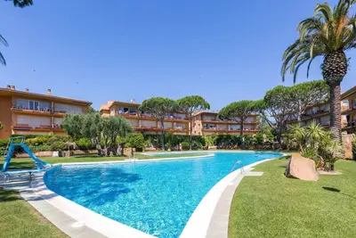 Image de Appartement avec piscine partagée pour 4 personnes