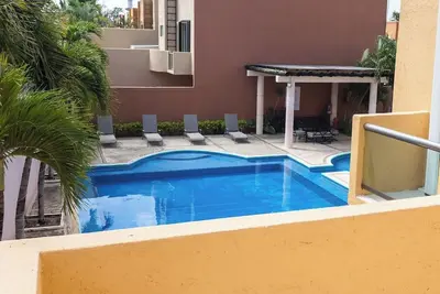 Image de 20 min from the beach! luxury vacation home Ely Cancun