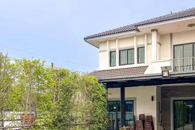 Image de Local 4br Pool House, Prime Location, Pool Table. Near Markets