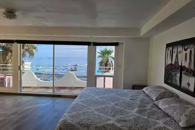 Image de Resting Beach Face @ Baja Mexico\/Vista Azul