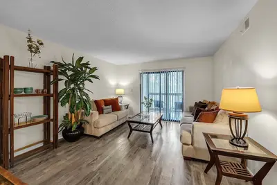 Image de New! Duke Swift Double King Suites by Quantum Suites