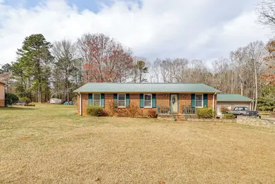 Image de Home Near Lake Gaston & Kerr Lake: 2 Private Acres