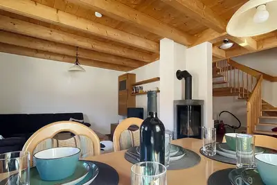 Image de Vacation home Gollbichl 95 sqm, with two separate bedrooms, terrace and balcony