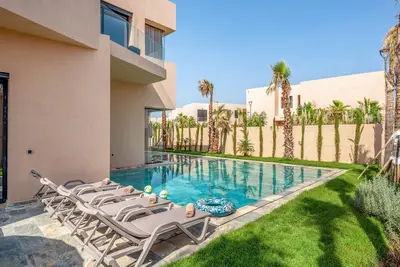 Image de Villa Nadia - Heated Pool - Breakfast - Airport Pickup - Ping Pong - Trampoline