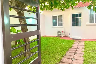 Image de Pink Oueilhe Vacation Home