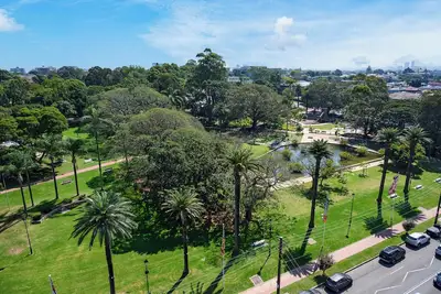 Image de Spacious 3-bedroom apartment with Ac, fitness room in amazing Sydney at Burwood