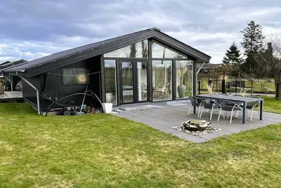 Image de \"Alvild\" - 300m from the sea by Interhome