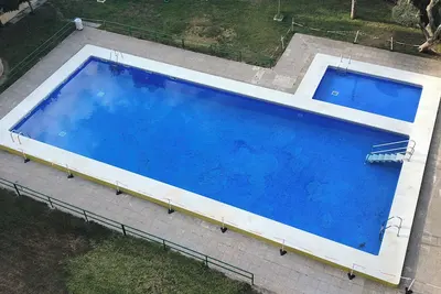 Image de Appartement 4 personnes, climatisé, piscine. 5 mn à pied de la plage.