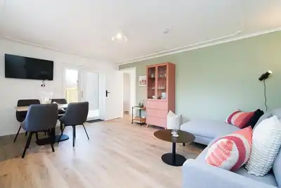 Image de Vacation apartment Düne 9: A cozy retreat in Niendorf by the sea