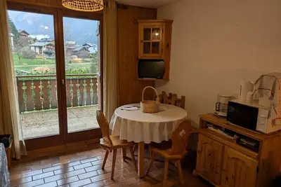 Image de Appartement 2 pièces, capacité 5 pers, animaux admis, terrasse, parking