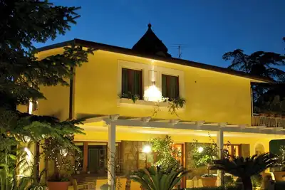 Image de Sorrento Holidays – Villa Contessa - Luxury villa in Sorrento centre