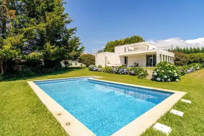 Image de Gião house with private pool and large garden. We accept pets.
