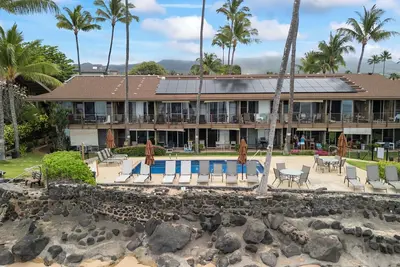 Image de Newly remodeled Ground Floor! Steps to Pool/Ocean