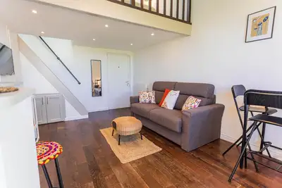 Image de Duplex lumineux du Vieil Antibes avec vue imprenable