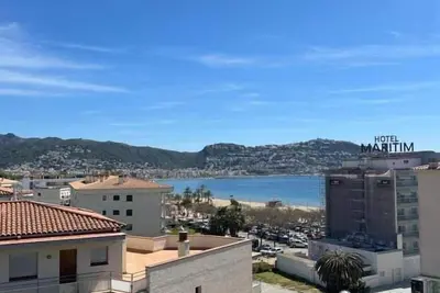 Image de Magnifique duplex avec vue sur la mer Av-72