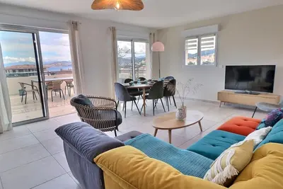Appartement 3 chambres neuf vue mer