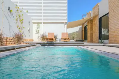 Image de Portal Chalets With Private Pool-AlRawda