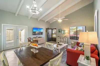 Image de Seascape Tennis Villa 82-A *Remote and quiet villa minutes from the beach**