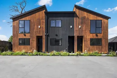 Image de Modern Townhouse by Mangere Mountain near Airport