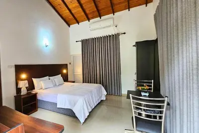Niwahana Holiday Resort - Double Room with Park View 1