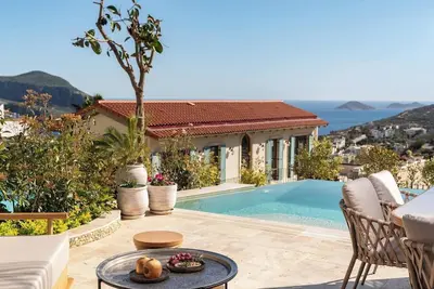 Image de Calliope, Epic Elegance Retreat