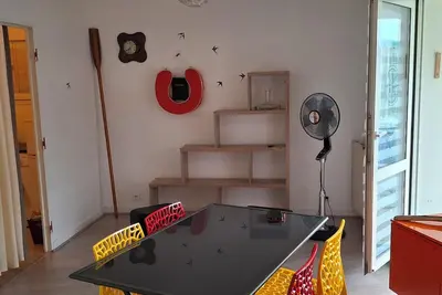 Image de Studio très bon état calme et fonctionnel